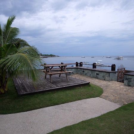 ฟีล ดีป ไดฟ์ รีสอร์ต Hotel มักตัน ภายนอก รูปภาพ