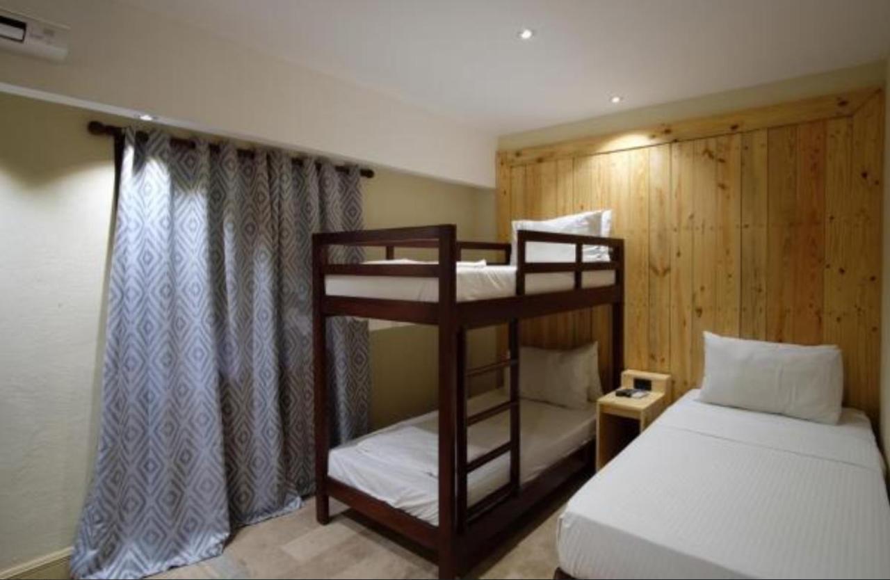 ฟีล ดีป ไดฟ์ รีสอร์ต Hotel มักตัน ภายนอก รูปภาพ