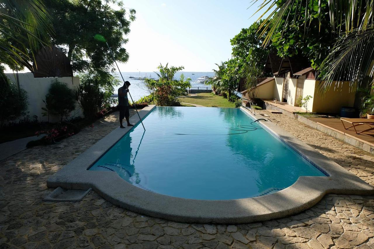 ฟีล ดีป ไดฟ์ รีสอร์ต Hotel มักตัน ภายนอก รูปภาพ